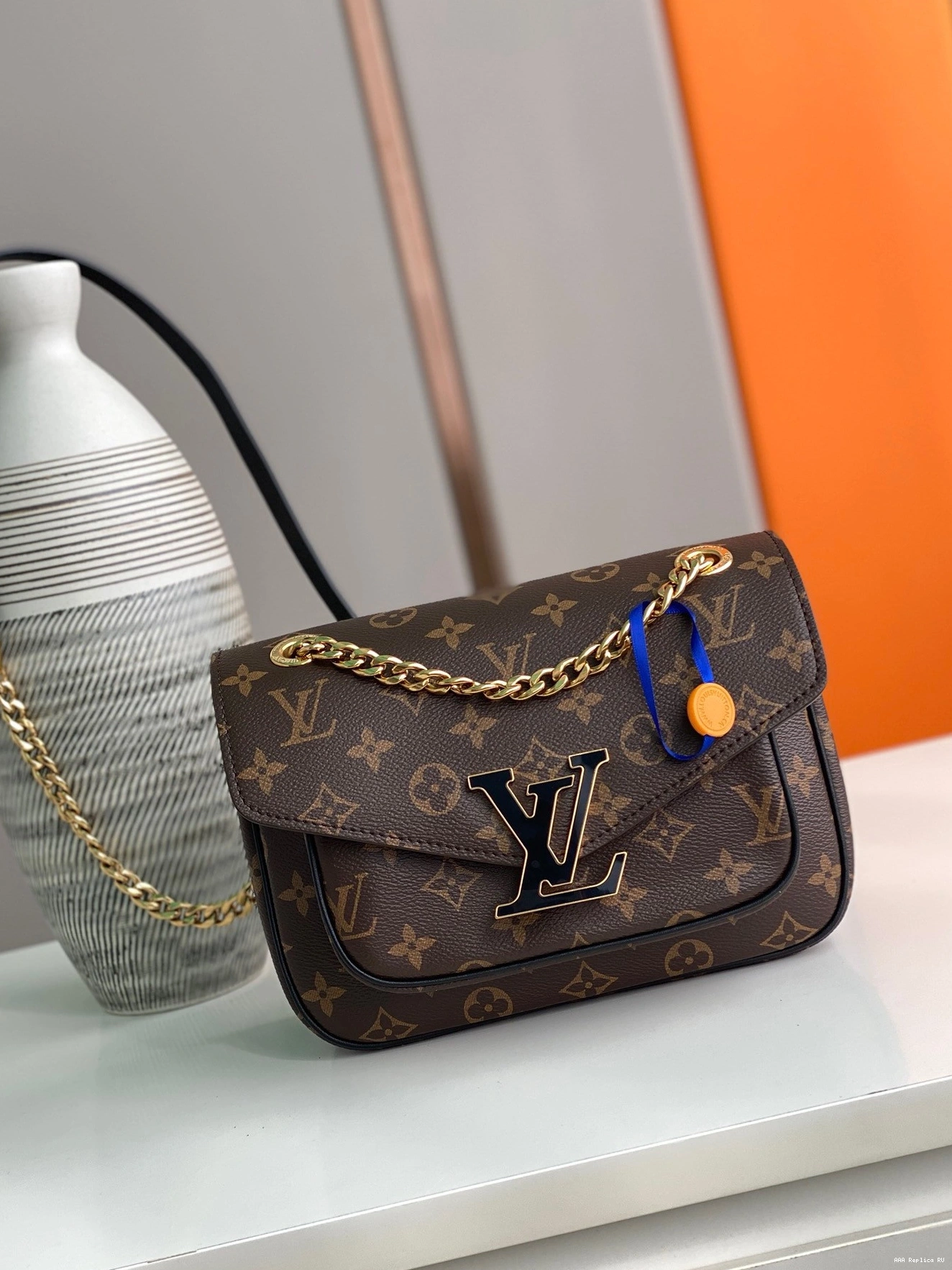 Aaa replica ru PASSY LOUIS VUITTON 0718